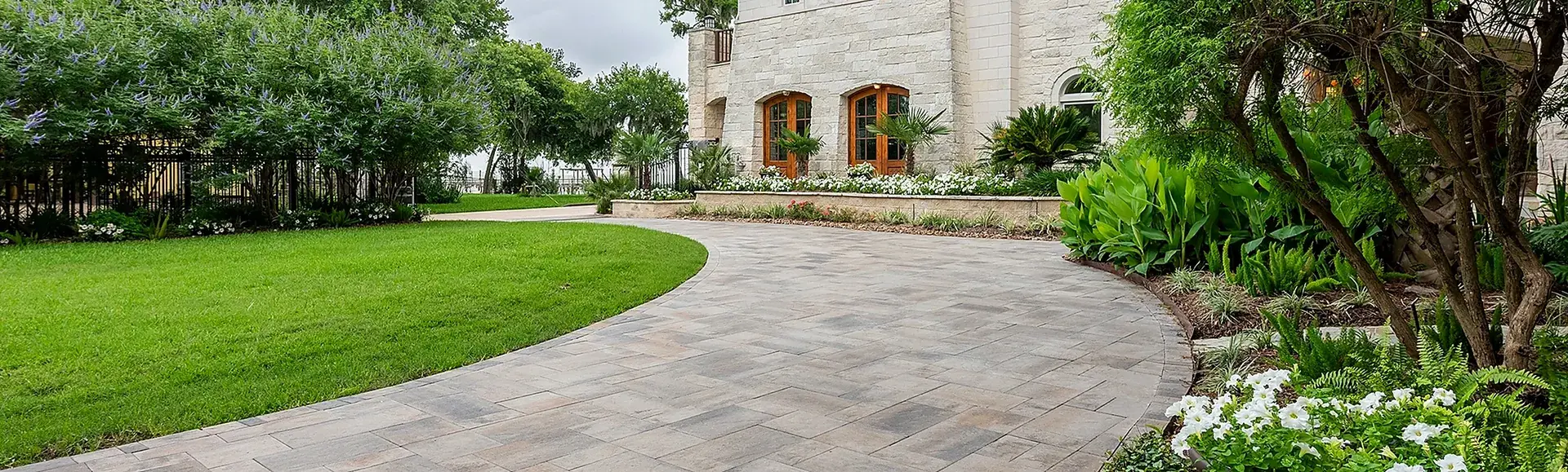 American Pavers & Turf Hero